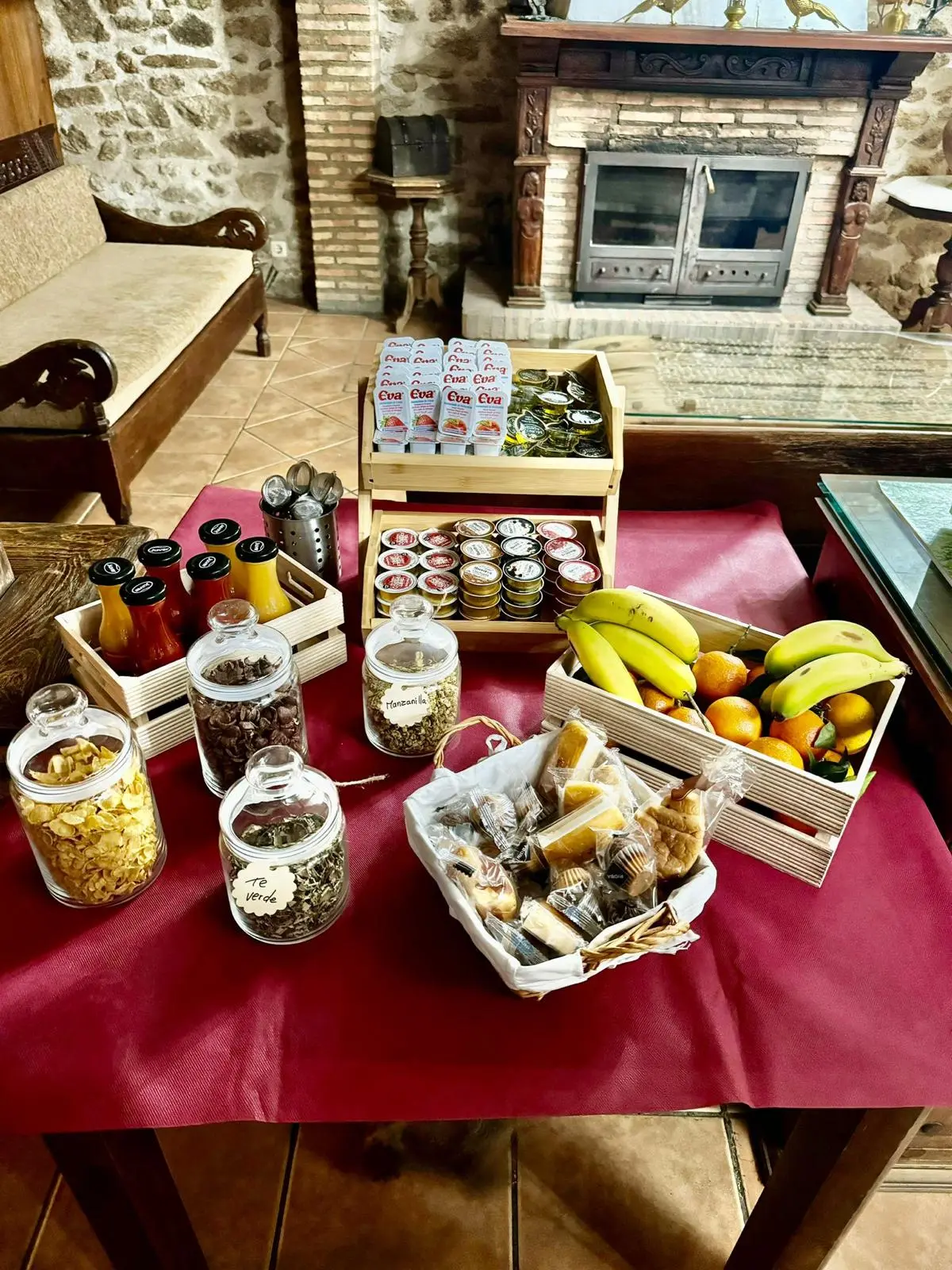Desayuno servido en La Casona